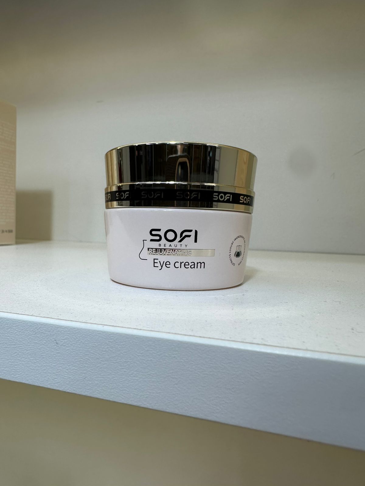 SOFI BEAUTY - Rejuvenating Eye Cream (Вокруг глаз)